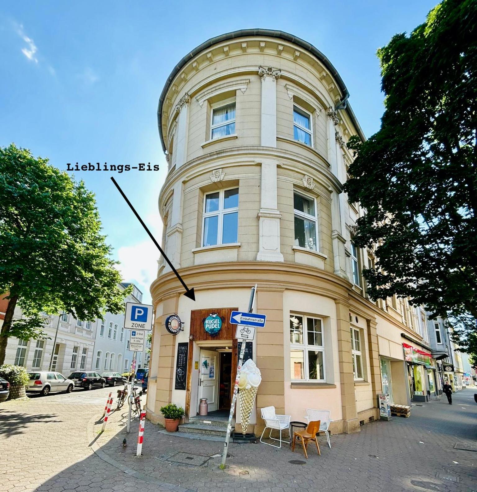 Feelslikehome - Urbane Altbauwohnung Mit Dachterasse& Parkplatz Bochum Eksteriør billede